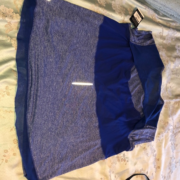 🌟2/$25 Champion short sleeve Blue workout shirt - Picture 5 of 6